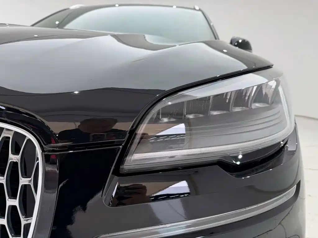 Lincoln Aviator — миниатюра 9