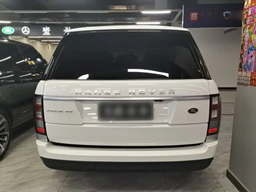 Land Rover Range Rover — миниатюра 6