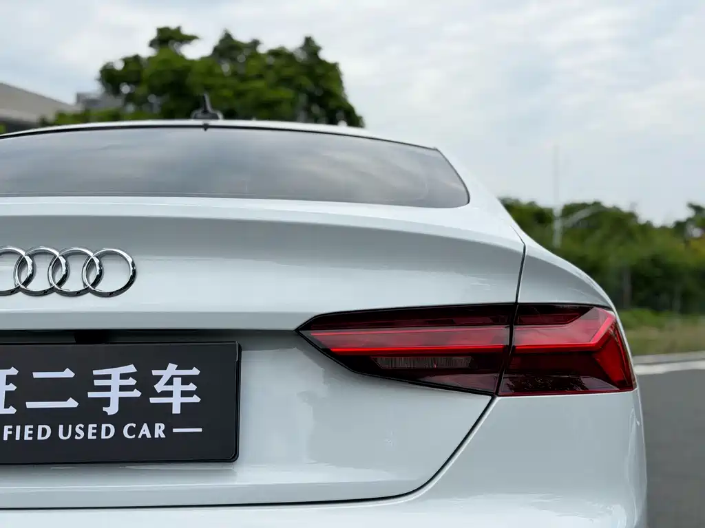 Audi A5 (Import) — миниатюра 9