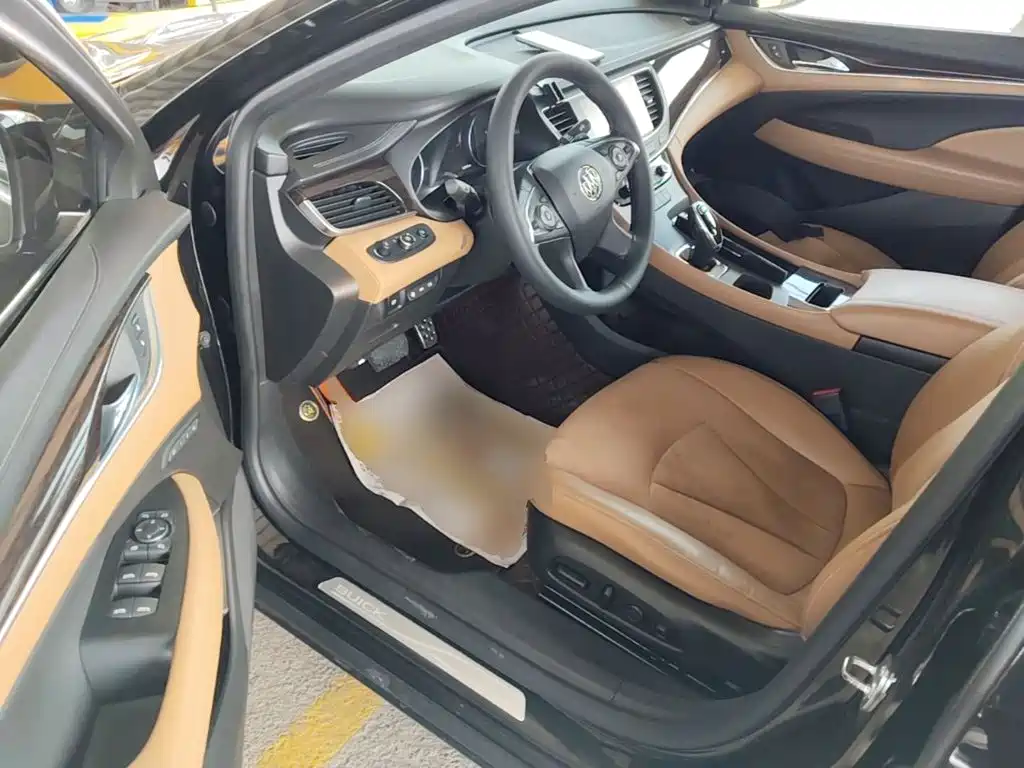 Buick LaCrosse — миниатюра 16