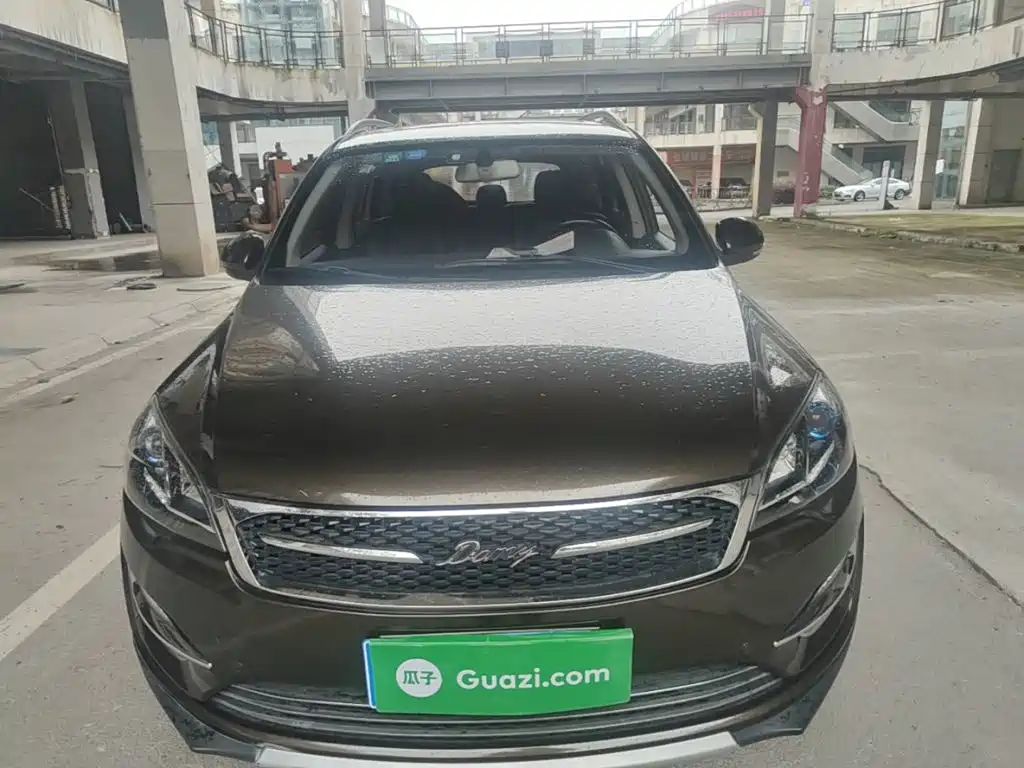 Zotye X5 2017 Platinum 1.5T MT Premium