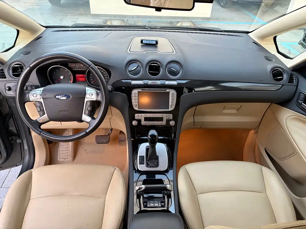 Ford S-MAX 2.3L 7 seats Luxury Type, фото 11