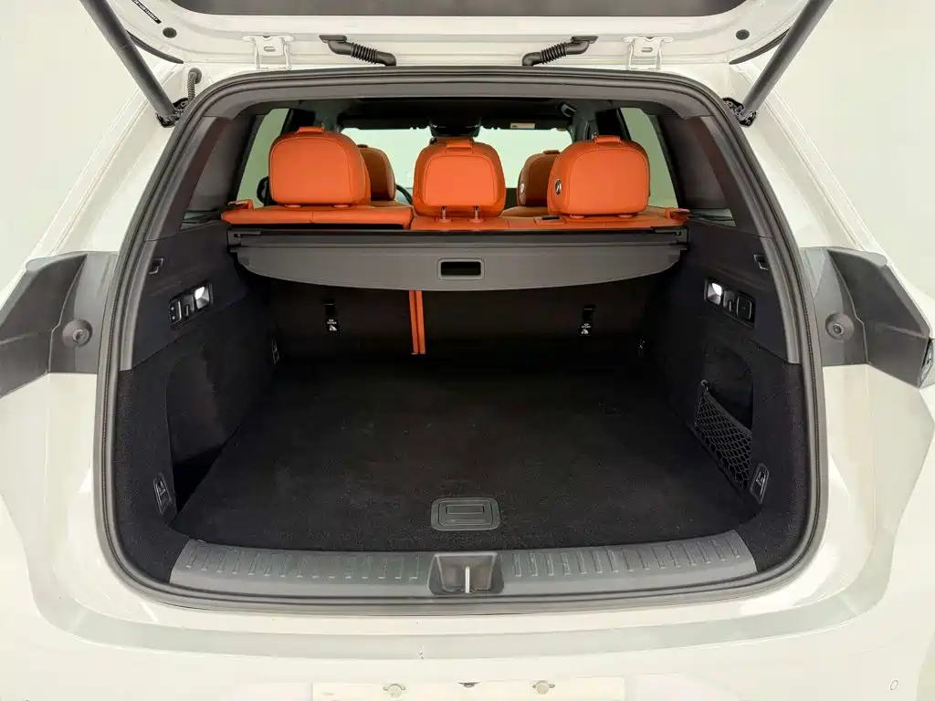Li Auto Li L6 — миниатюра 29