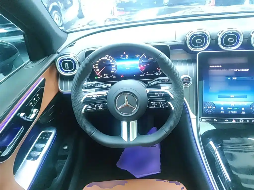 Mercedes-Benz GLC — миниатюра 7