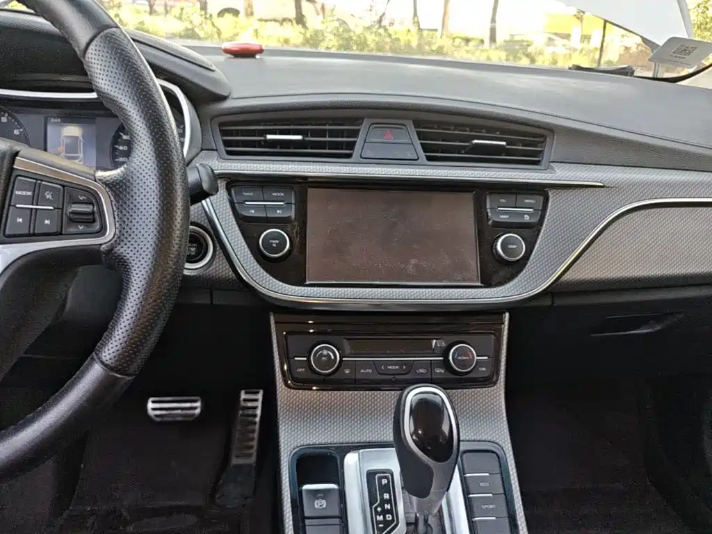 Geely Emgrand GS — миниатюра 13