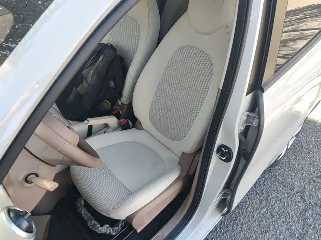Wuling MINIEV — миниатюра 15