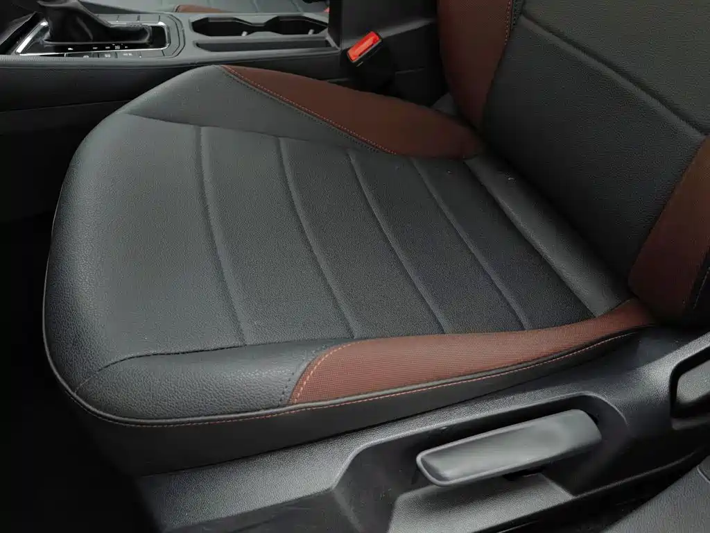 Volkswagen Bora — миниатюра 20