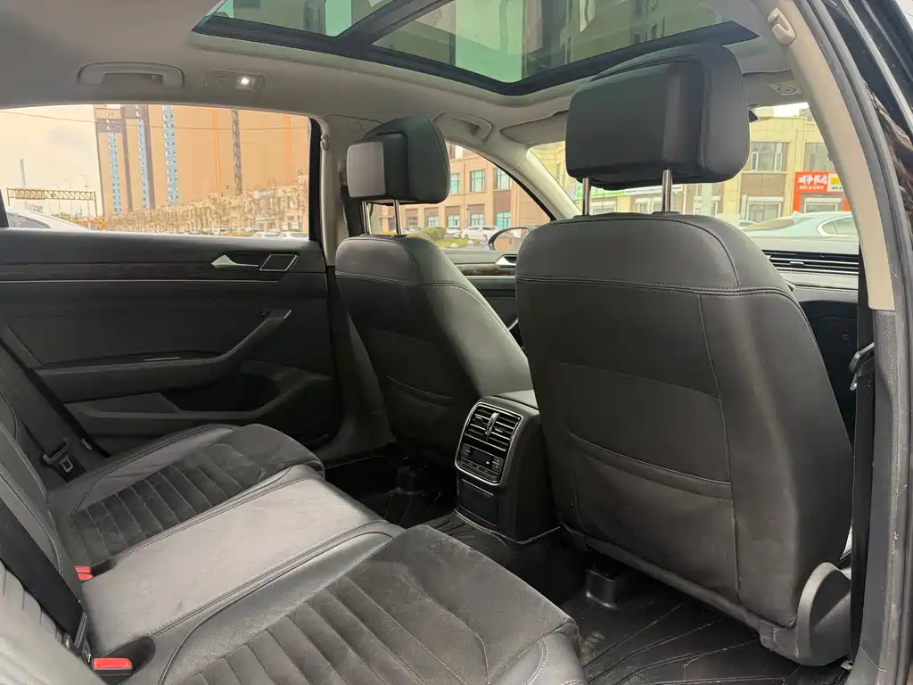 Volkswagen Magotan — миниатюра 10