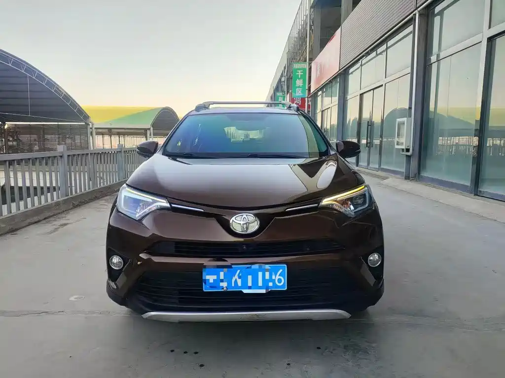 TOYOTA RAV4 RONGFANG