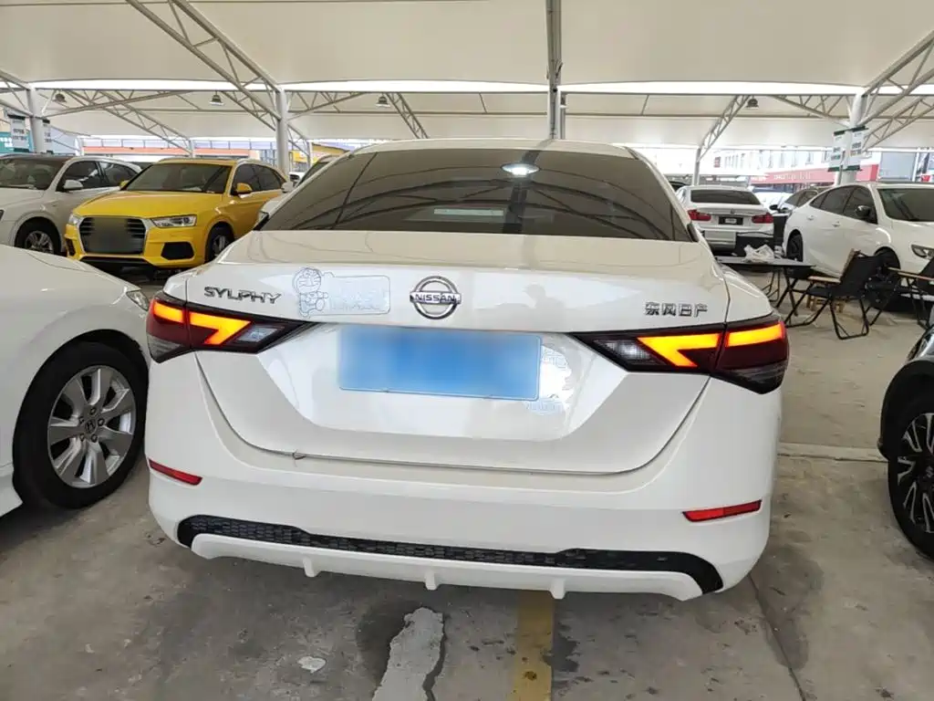 Nissan Sylphy — миниатюра 6
