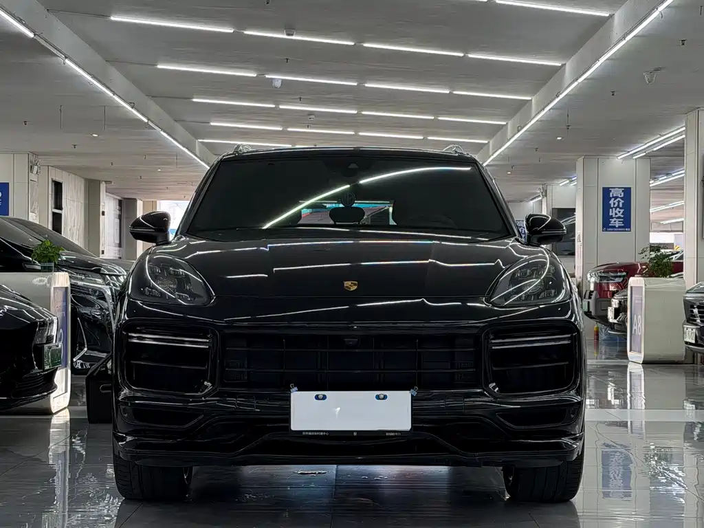 Porsche Cayenne — миниатюра 2