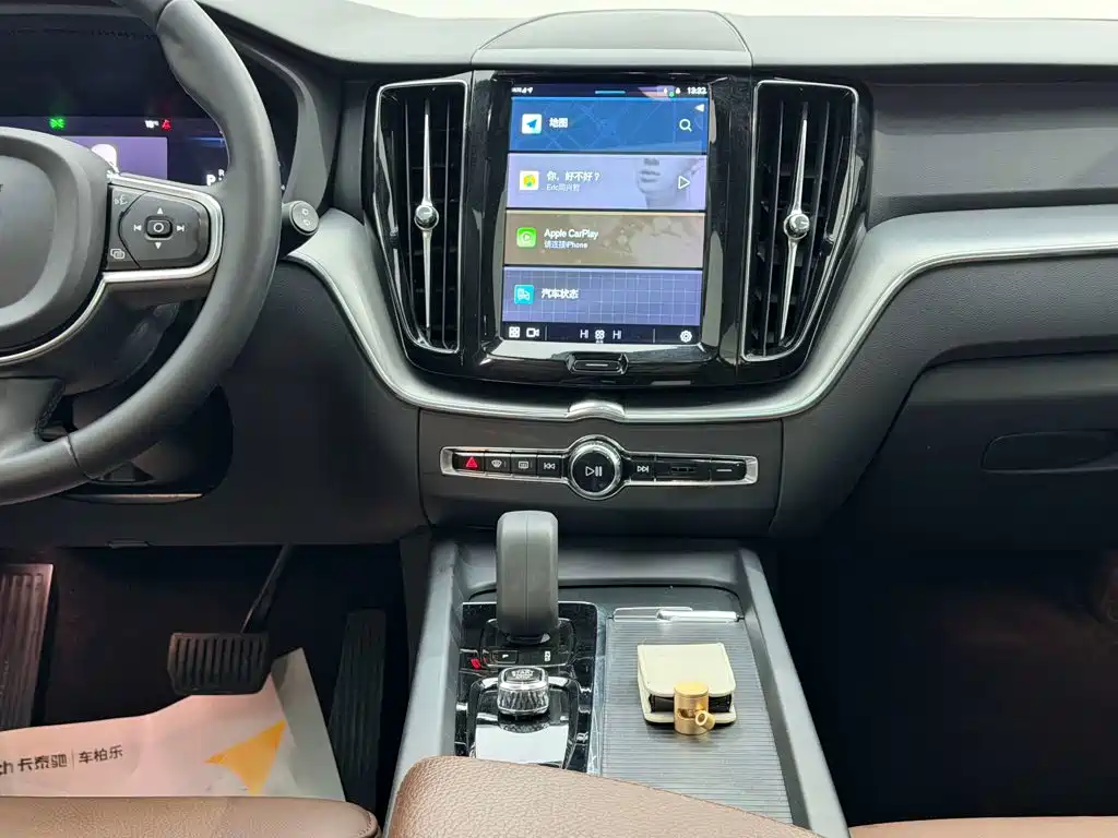 Volvo XC60 — миниатюра 21