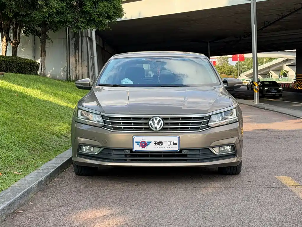 Volkswagen Passat — миниатюра 2