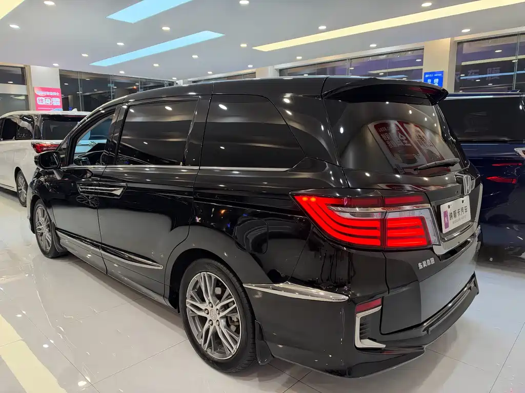 Honda Elysion — миниатюра 4