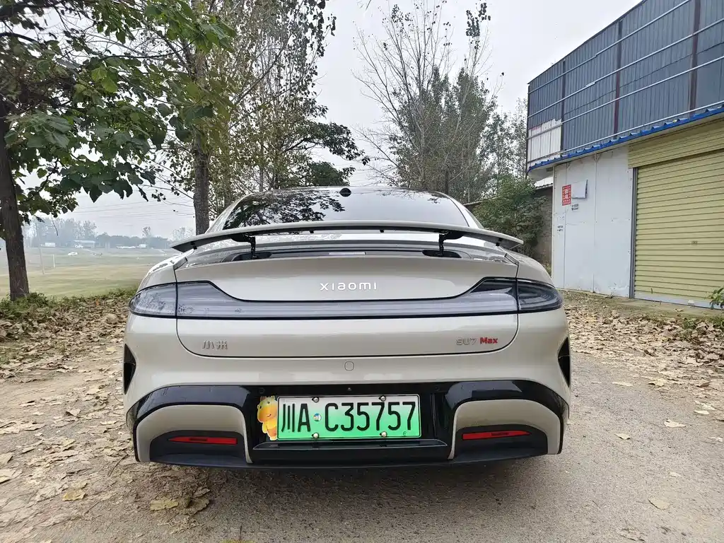 Xiaomi SU7 — миниатюра 8