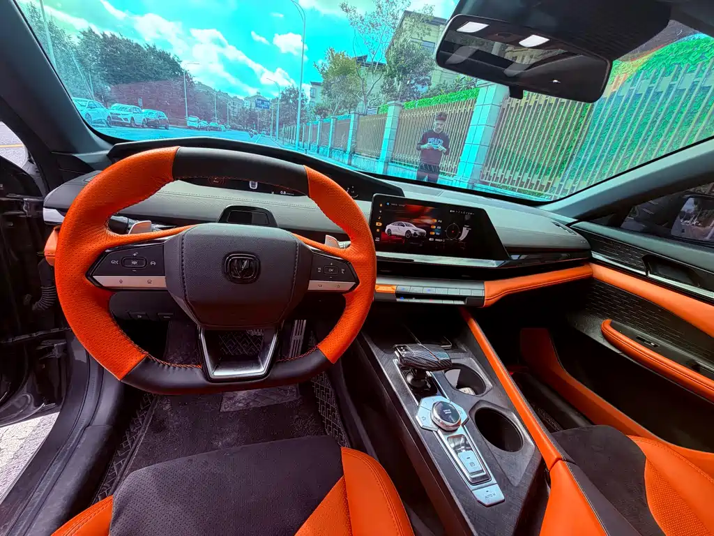Changan UNI-V — миниатюра 9