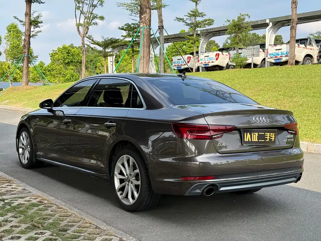 Audi A4L — миниатюра 15