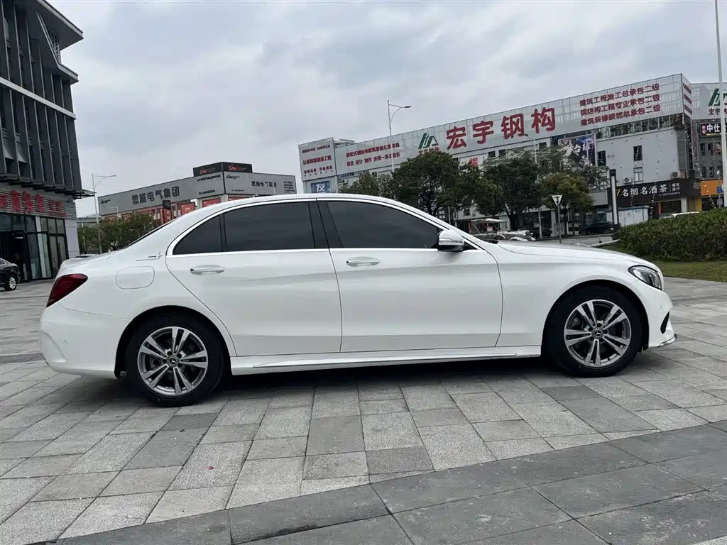 Mercedes-Benz C-Class C 2018 C 200 L Sport