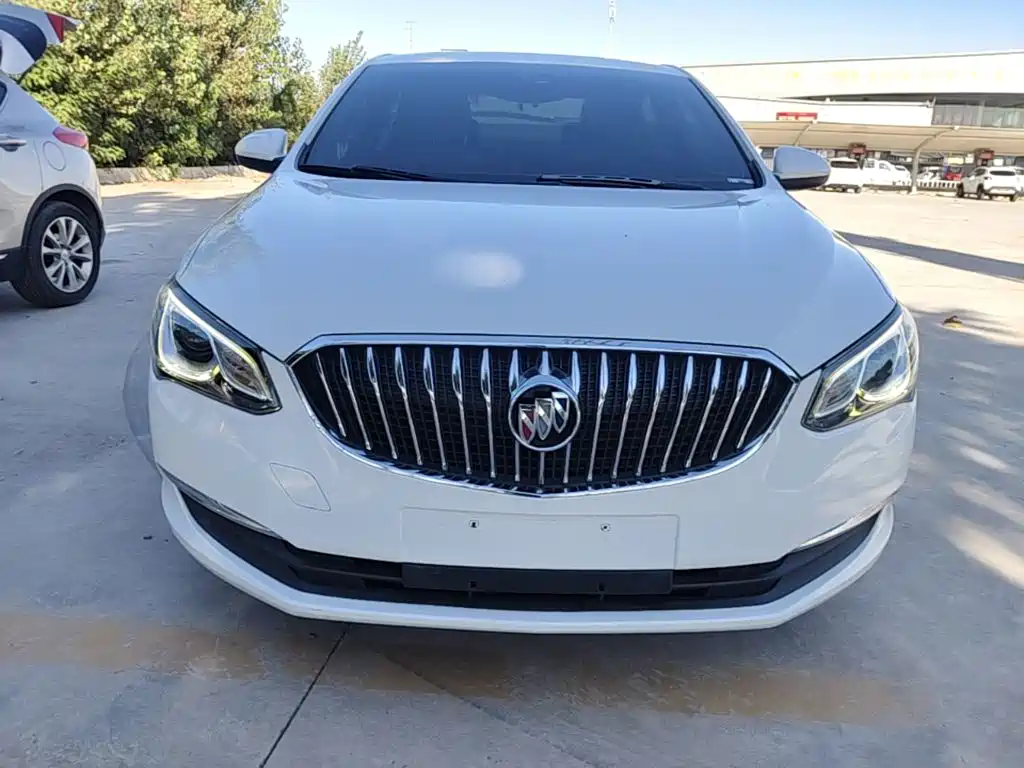 Buick Excelle — миниатюра 3