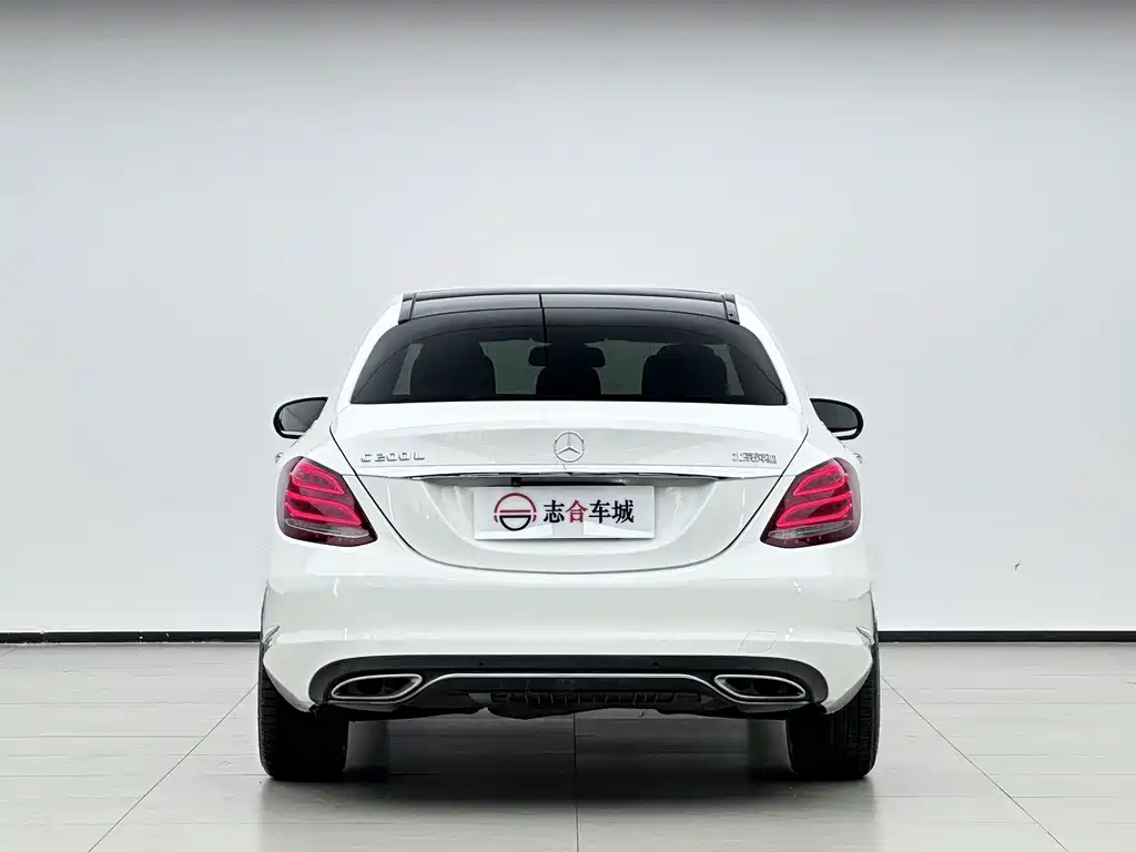 Mercedes-Benz C-Class — миниатюра 4