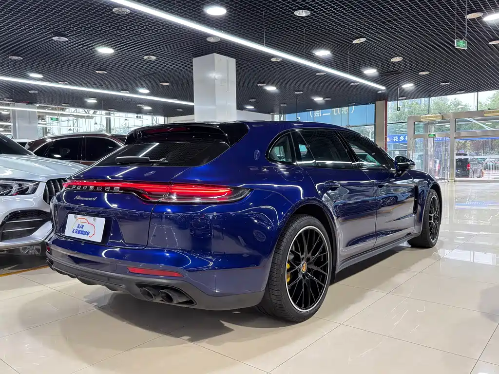 Porsche Panamera — миниатюра 19