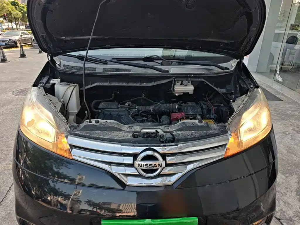 Nissan NV200 — миниатюра 20