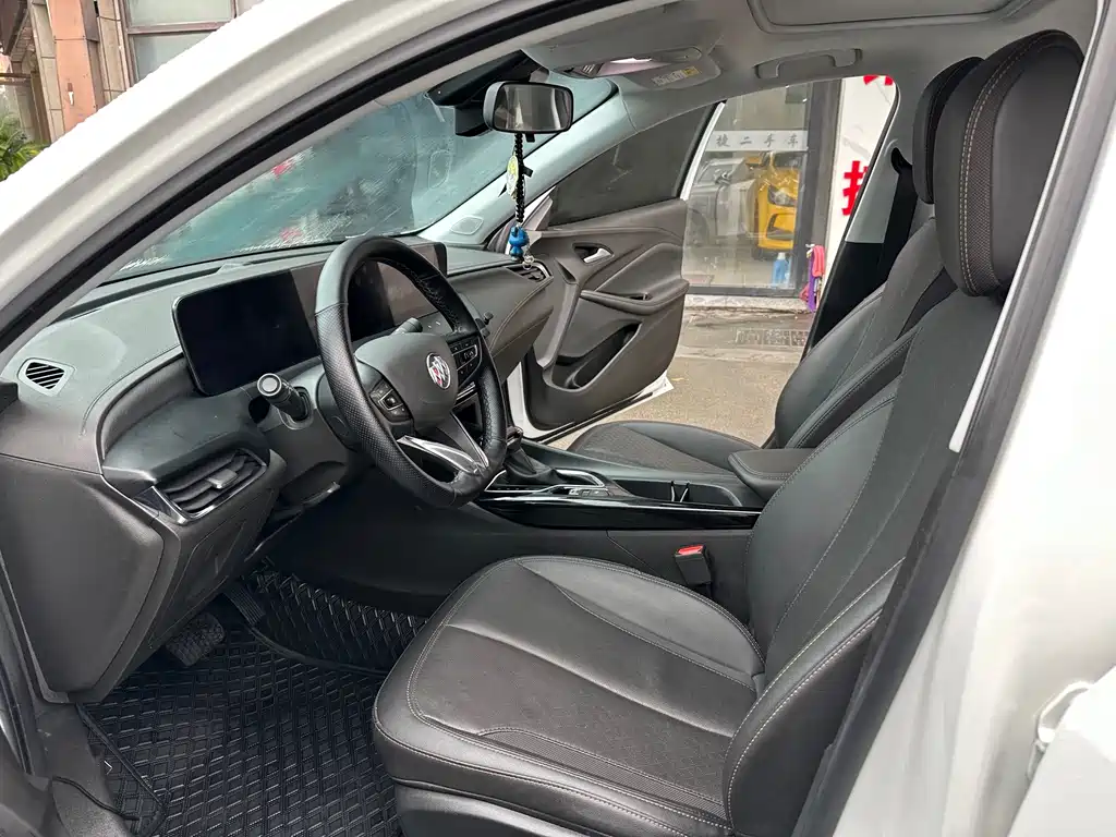 Buick Verano — миниатюра 14