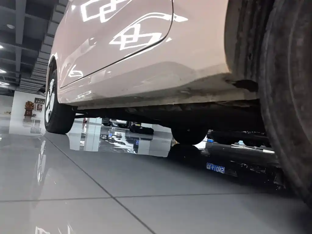 Wuling MINIEV — миниатюра 22
