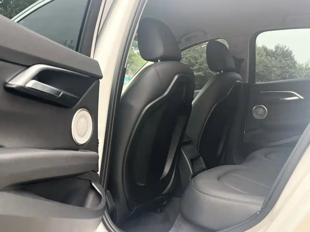 BMW 1 Series — миниатюра 17
