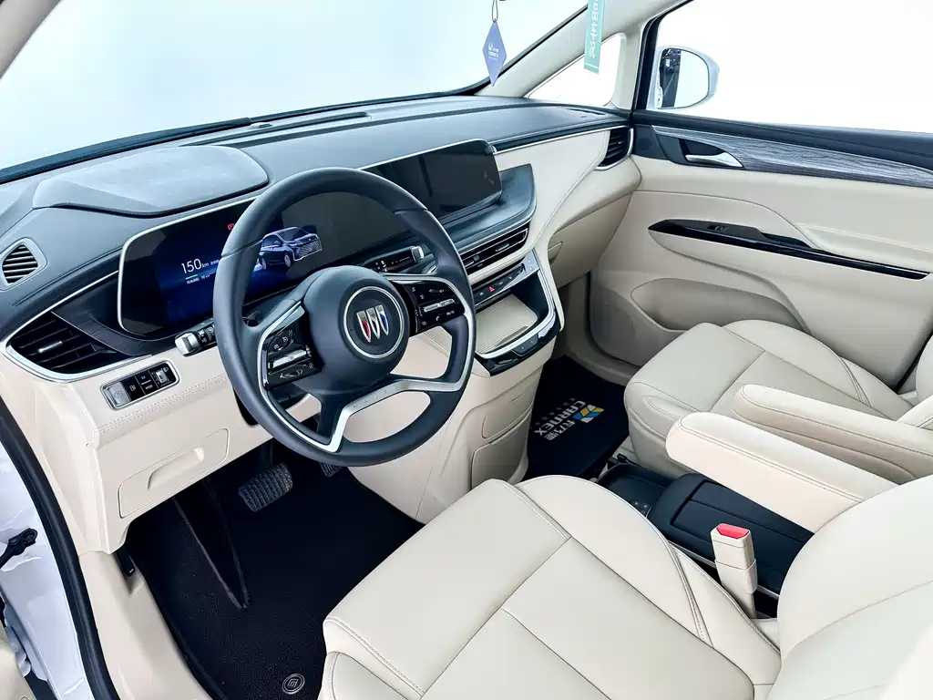 BUICK GL8 NEW ENERGY