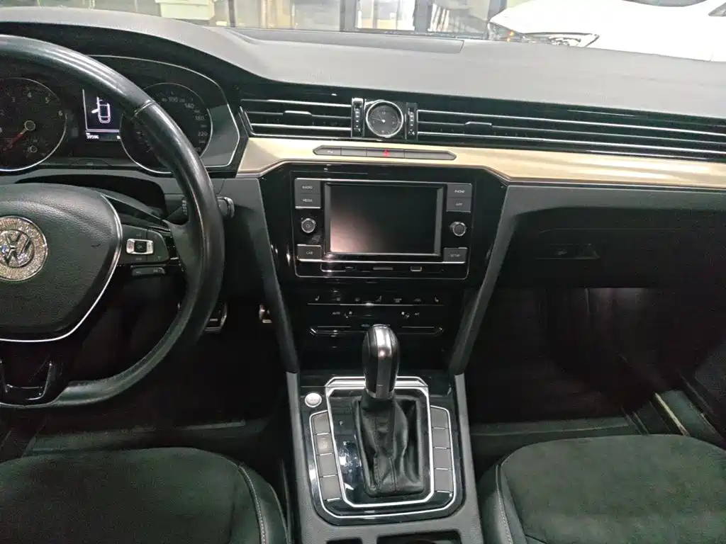 Volkswagen CC — миниатюра 13