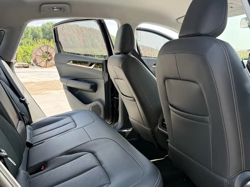 Wuling Xingguang — миниатюра 15