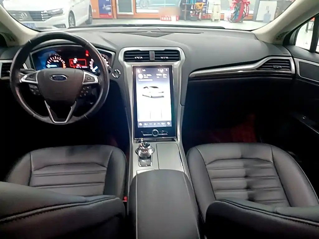 Ford Mondeo — миниатюра 10