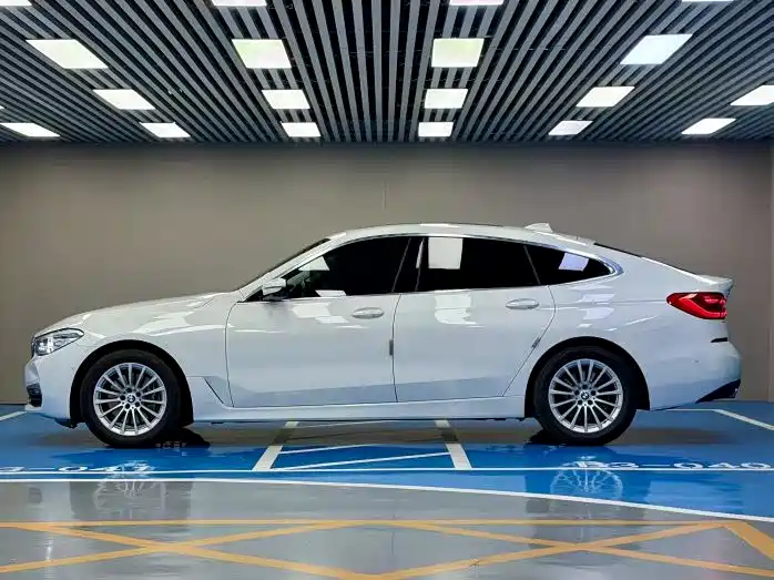 BMW 6 GT 2018 630i M Sport