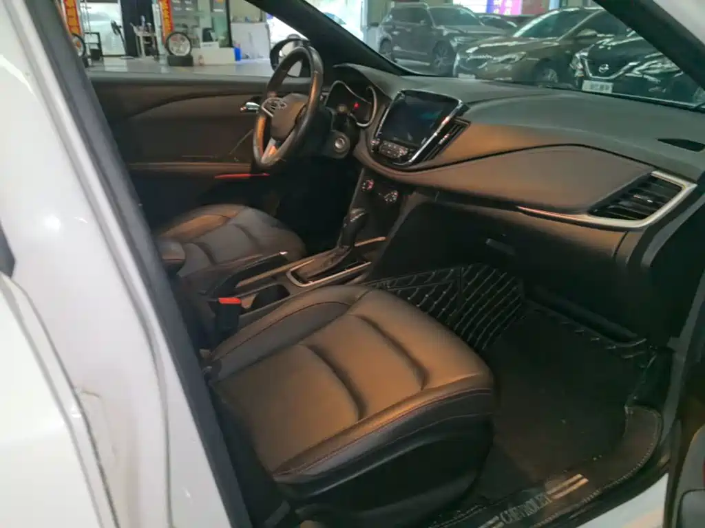 Chevrolet Monza — миниатюра 25