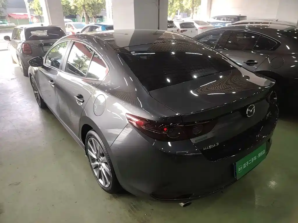 Mazda 3 Axela — миниатюра 5