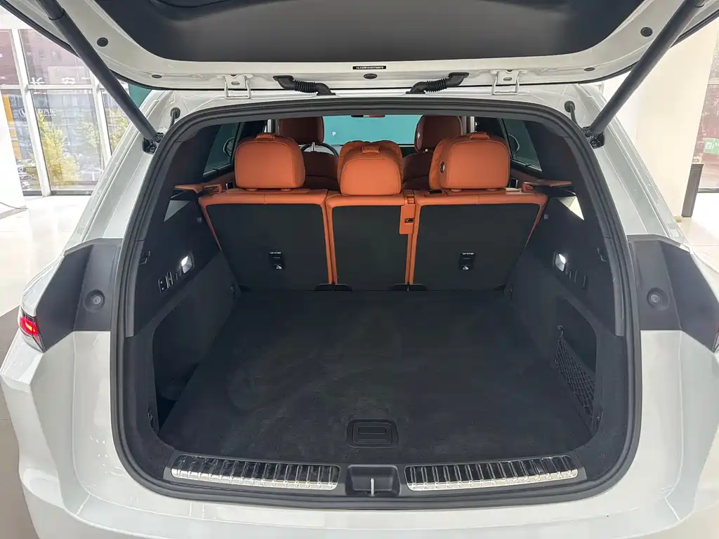 Li Auto Li L7 — миниатюра 4