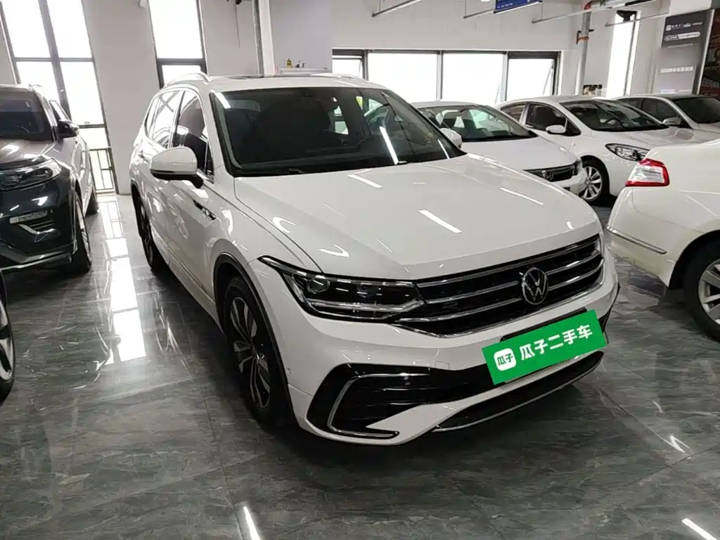 Volkswagen Tiguan L — миниатюра 4