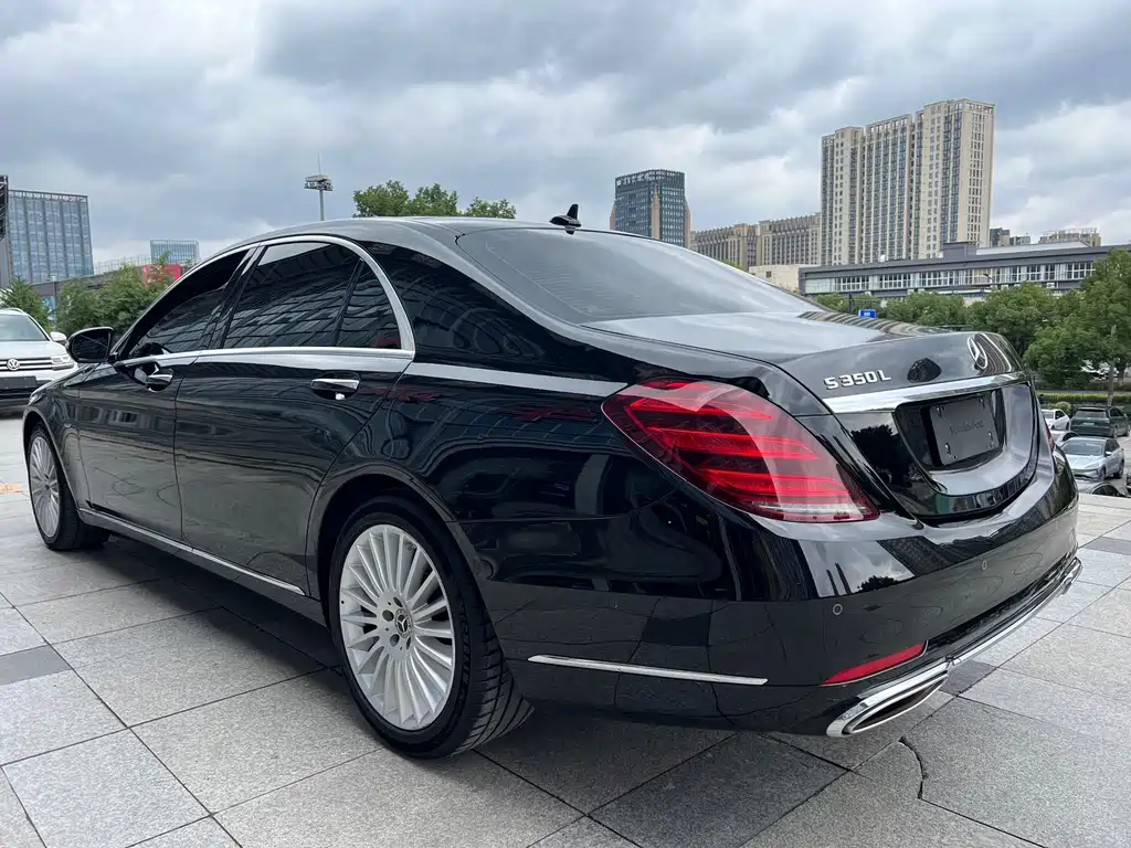 Mercedes-Benz S-Class — миниатюра 3