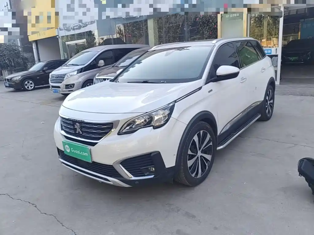 Peugeot 5008 — миниатюра 2