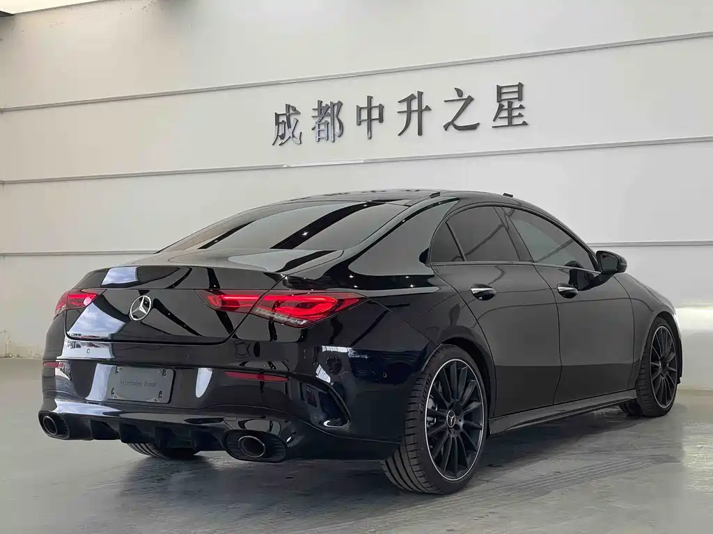 MERCEDES-BENZ CLA AMG