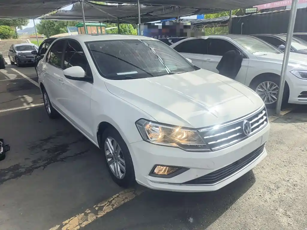 Volkswagen Jetta — миниатюра 4