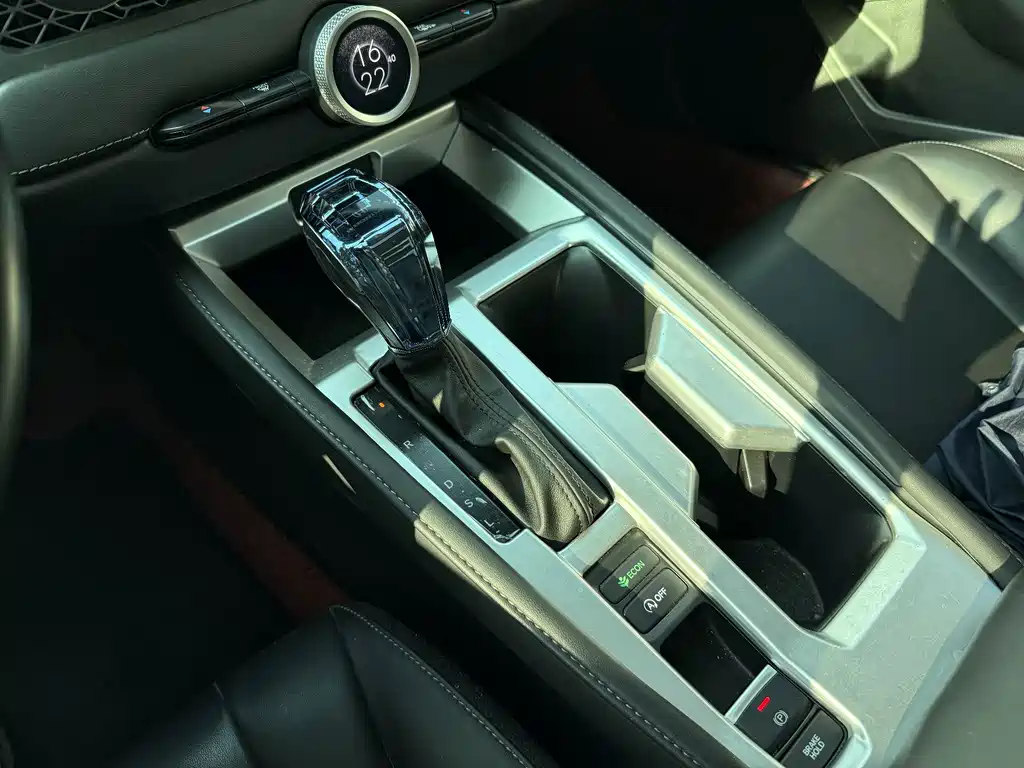 Honda Accord — миниатюра 7