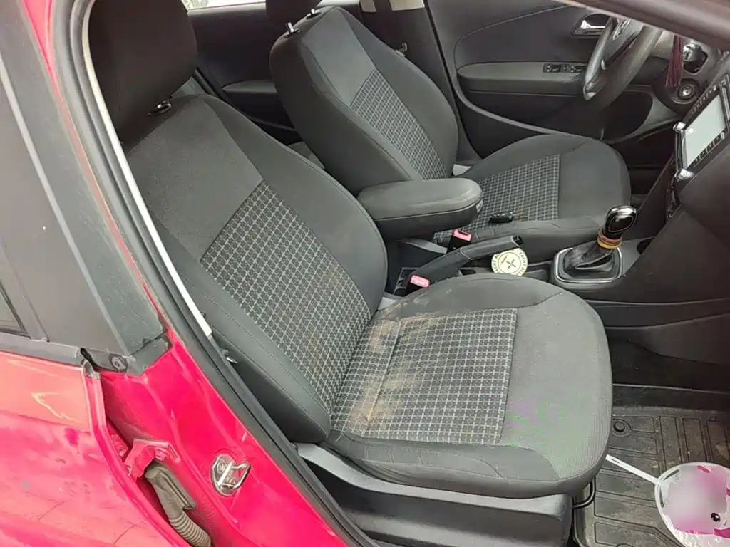 Volkswagen Polo — миниатюра 25