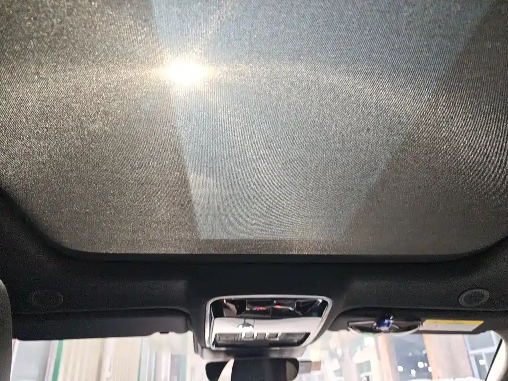 Land Rover Velar — миниатюра 14