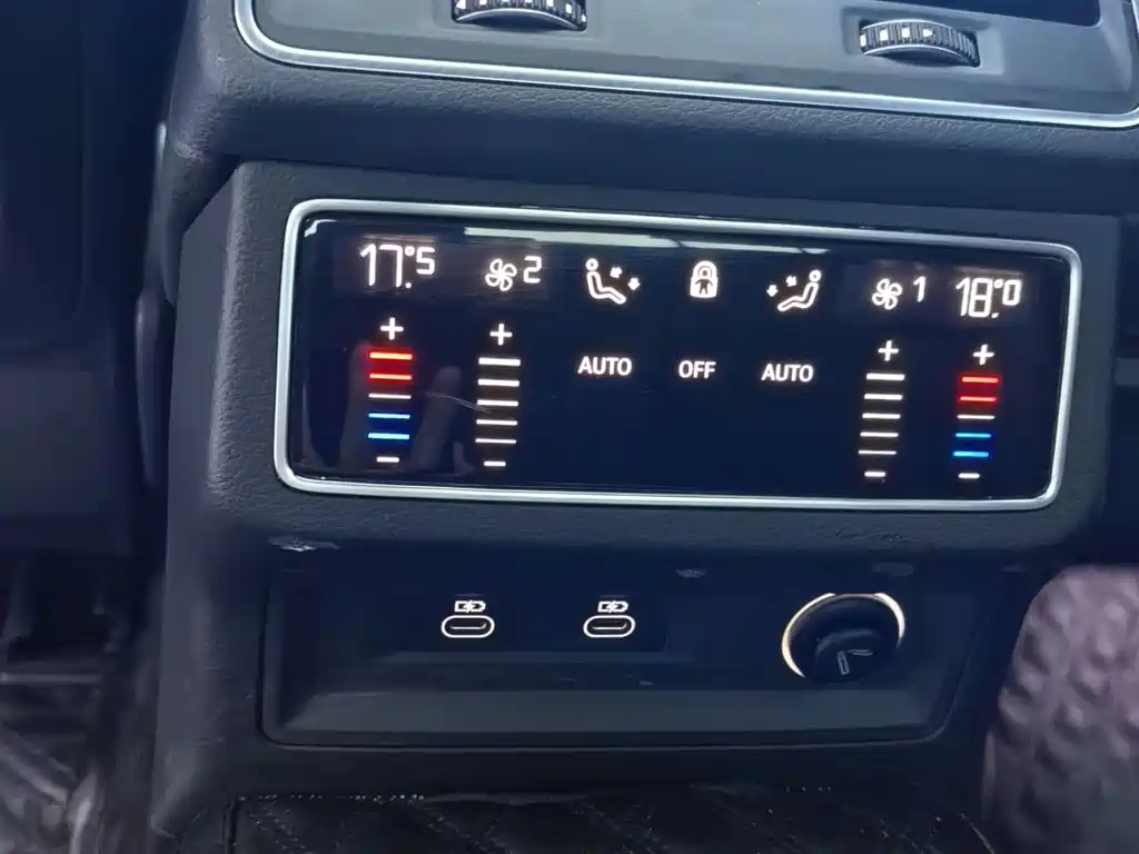 Audi A7L — миниатюра 12