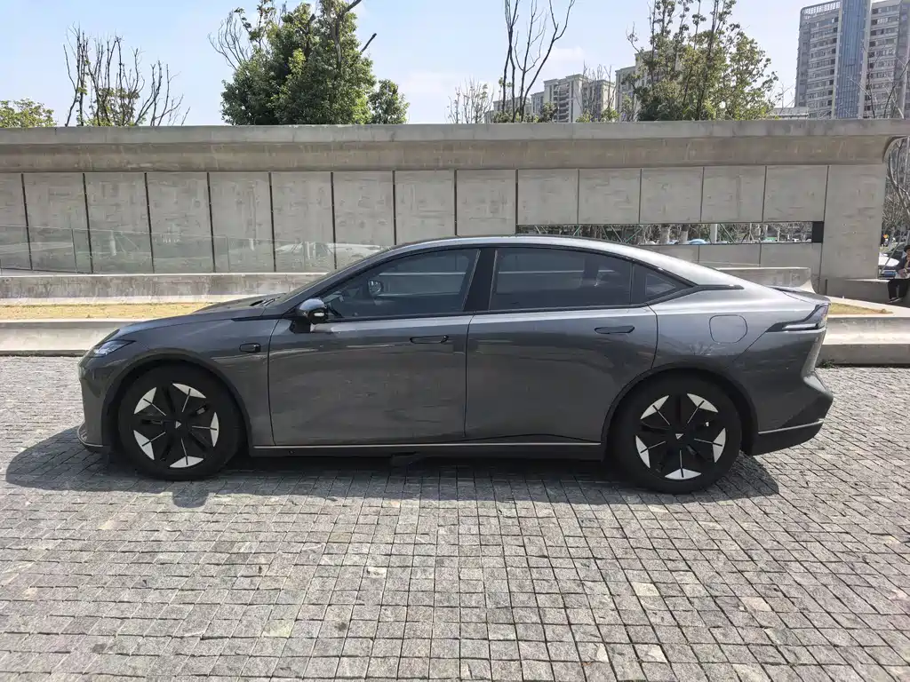 Changan Deepal DARK BLUE SL03