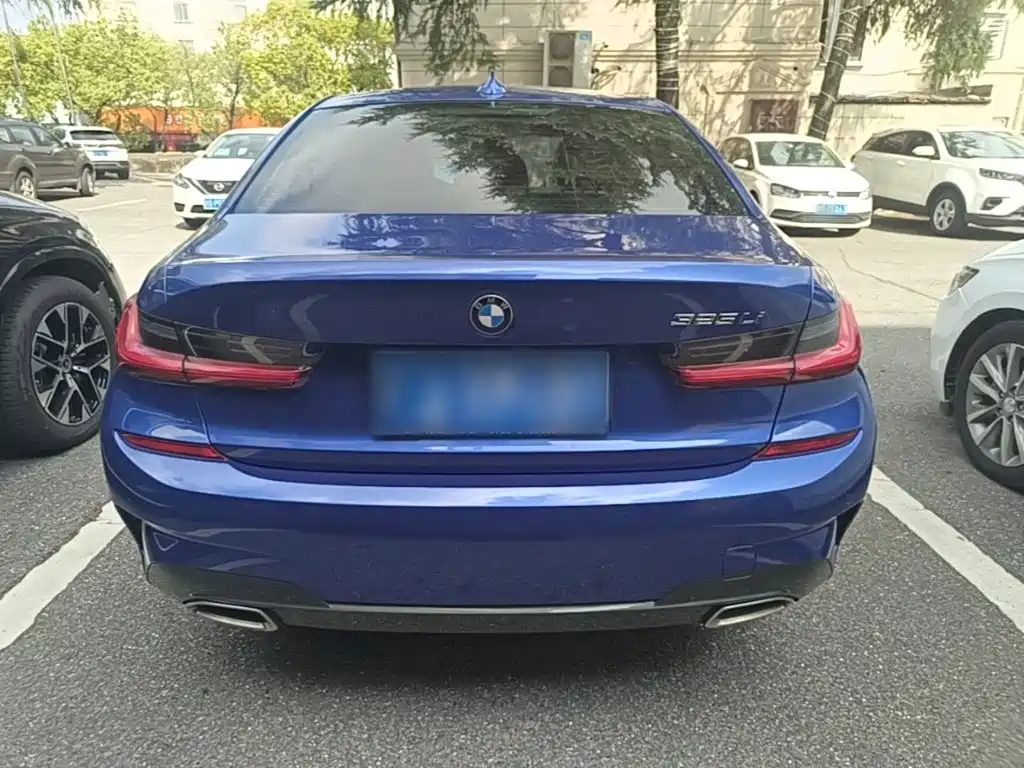 BMW 3 Series — миниатюра 6