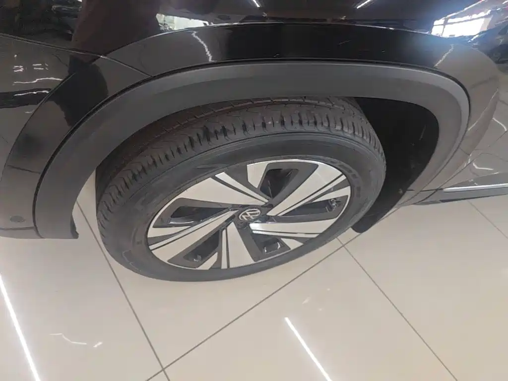 Volkswagen Teramont — миниатюра 23