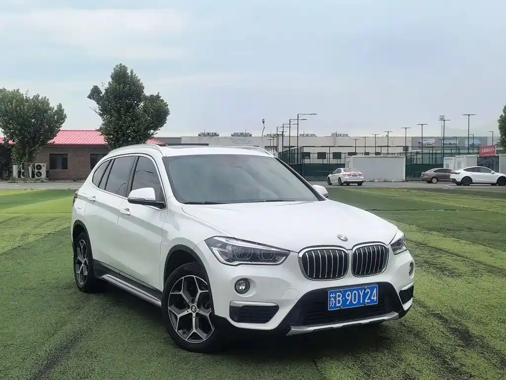 BMW X1 — миниатюра 3